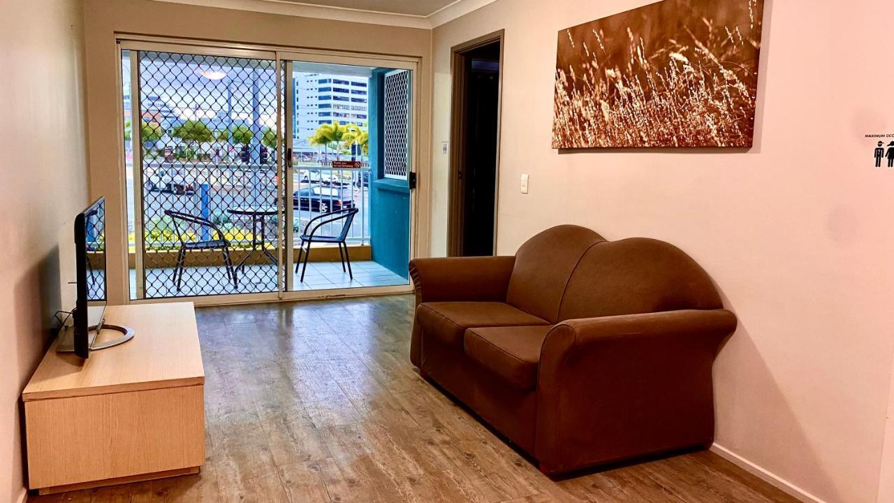 Homely Inn Hostel Gold Coast Extérieur photo