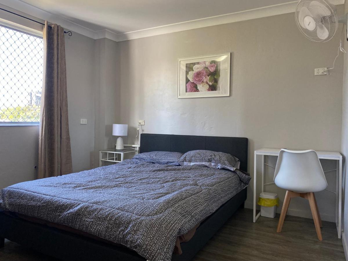Homely Inn Hostel Gold Coast Extérieur photo